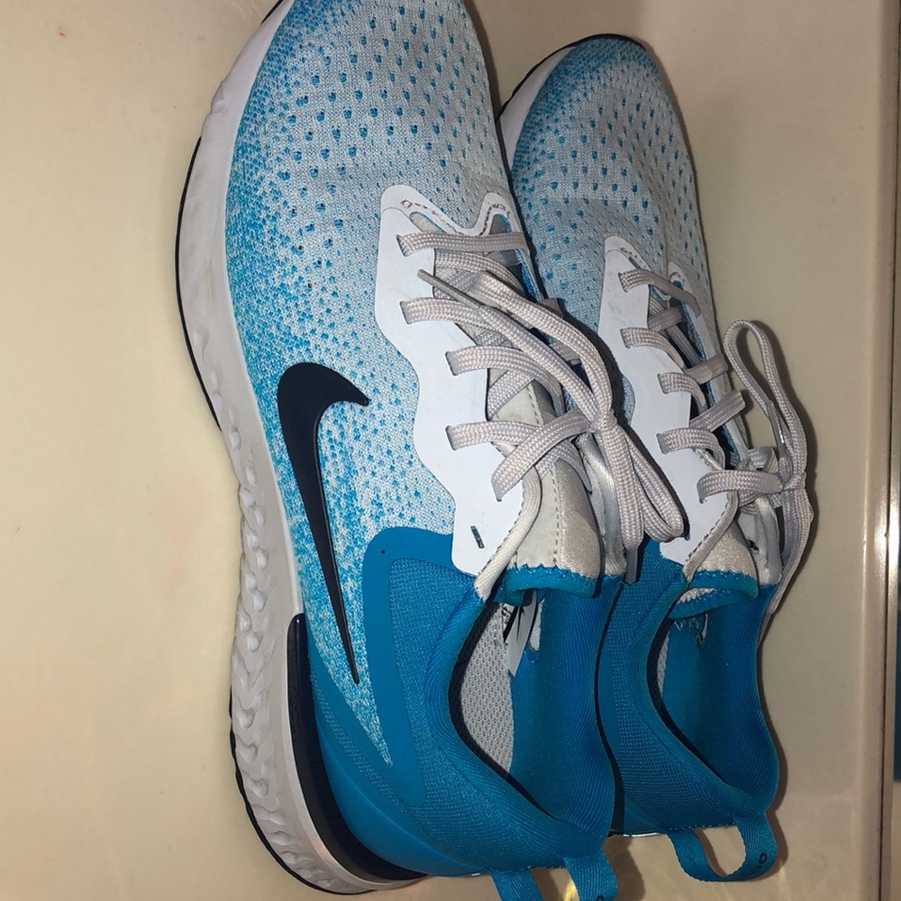 Nike Women’s Odyssey Reacts